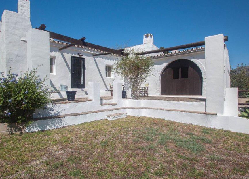 Resale - House - Finca - Cortijo - Casares - Casares Centro