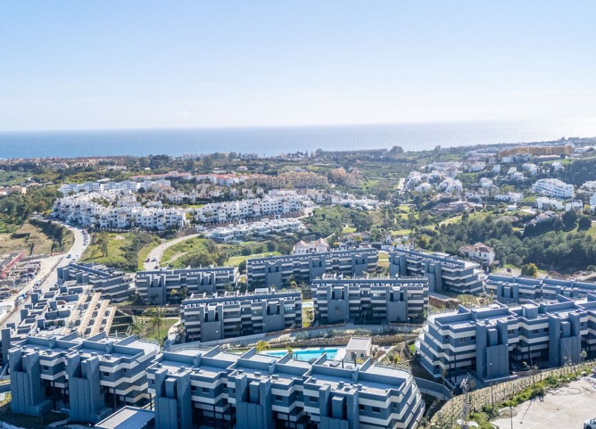 Resale - Apartment - Middle Floor Apartment - Estepona - New Golden Mile