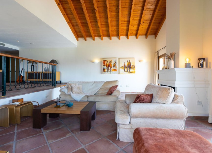 Resale - House - Detached Villa - Benahavís - Benahavís Centro