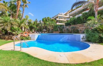 Resale - Apartment - Ground Floor Apartment - Marbella - The Golden Mile