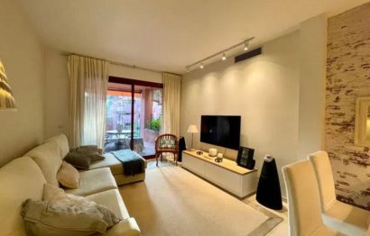 Resale - Apartment - Middle Floor Apartment - Marbella - Marbella Centro