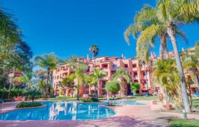 Resale - Apartment - Middle Floor Apartment - Marbella - Marbella Centro