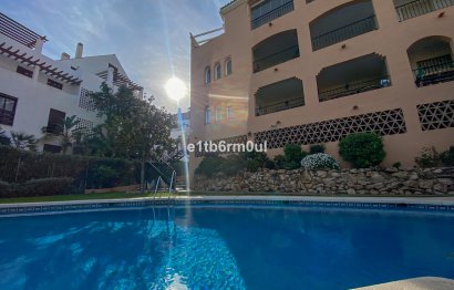 Resale - Apartment - Middle Floor Apartment - Marbella - Nueva Andalucia