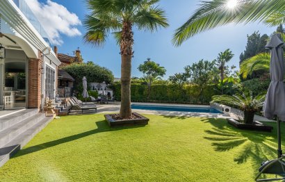 Resale - House - Detached Villa - Marbella - Marbesa