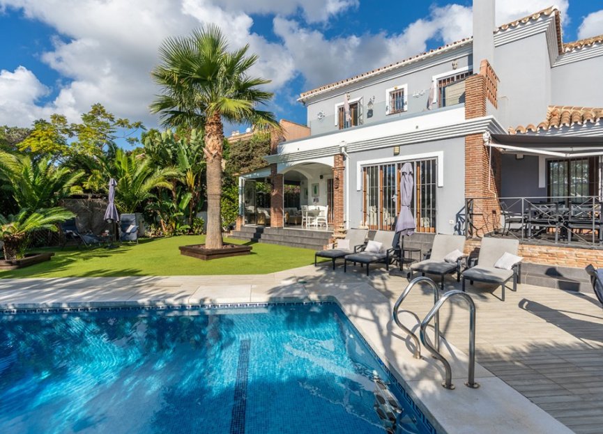 Resale - House - Detached Villa - Marbella - Marbesa