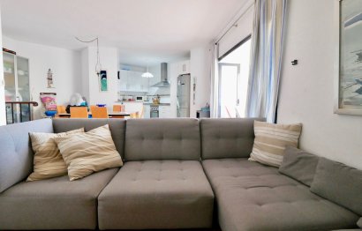 Resale - Apartment - Middle Floor Apartment - Marbella - Puerto de Cabopino