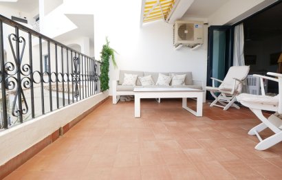 Resale - Apartment - Middle Floor Apartment - Marbella - Puerto de Cabopino