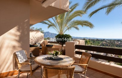 Resale - Apartment - Penthouse - Estepona - Estepona Centro