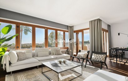 Resale - Apartment - Penthouse - Marbella - Nueva Andalucia