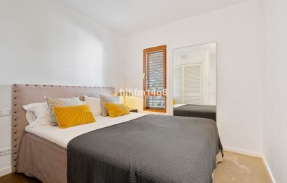 Resale - Apartment - Penthouse - Marbella - Nueva Andalucia