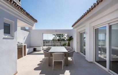 Resale - Apartment - Penthouse - Marbella - Nueva Andalucia