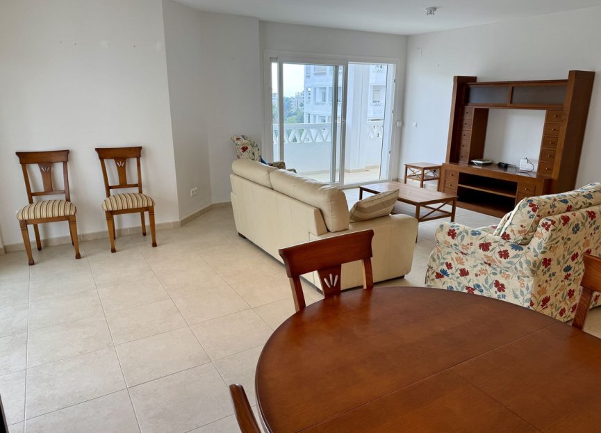 Resale - Apartment - Middle Floor Apartment - Marbella - La Campana