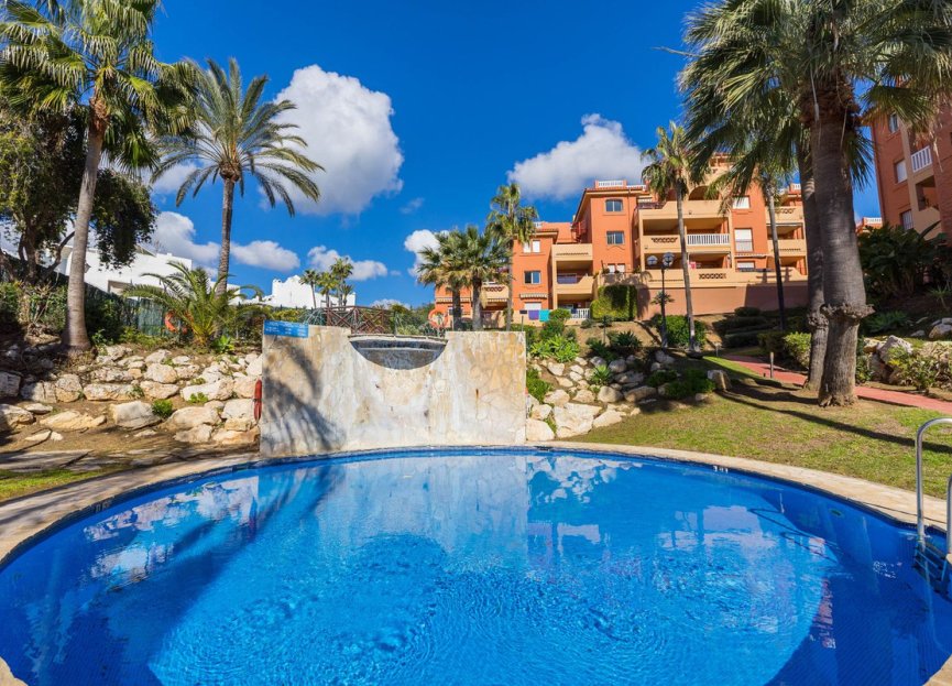 Resale - Apartment - Penthouse - Marbella - Reserva de Marbella