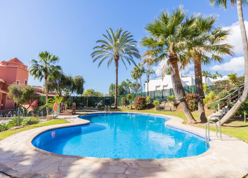 Resale - Apartment - Penthouse - Marbella - Reserva de Marbella