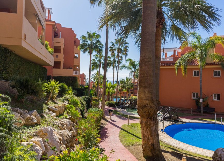 Resale - Apartment - Penthouse - Marbella - Reserva de Marbella