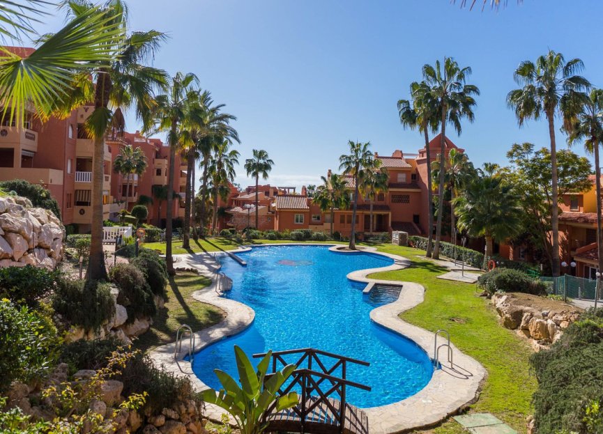 Resale - Apartment - Penthouse - Marbella - Reserva de Marbella