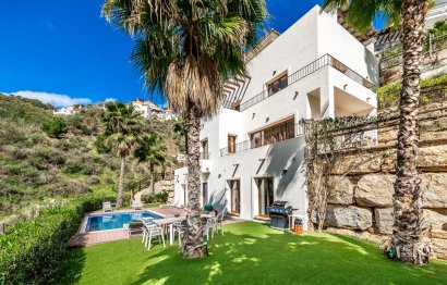 Resale - House - Detached Villa - Benahavís - Benahavís Centro