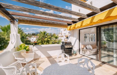 Resale - Apartment - Middle Floor Apartment - Marbella - Nueva Andalucia