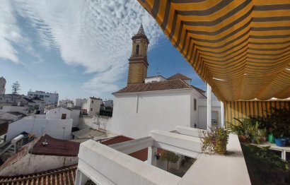 Resale - House - Townhouse - Estepona - Estepona Centro