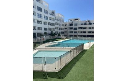 Reventa - Apartment - Middle Floor Apartment - Estepona - Estepona Centro