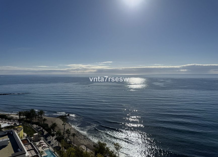 Resale - Apartment - Top Floor Apartment - Marbella - Marbella Centro