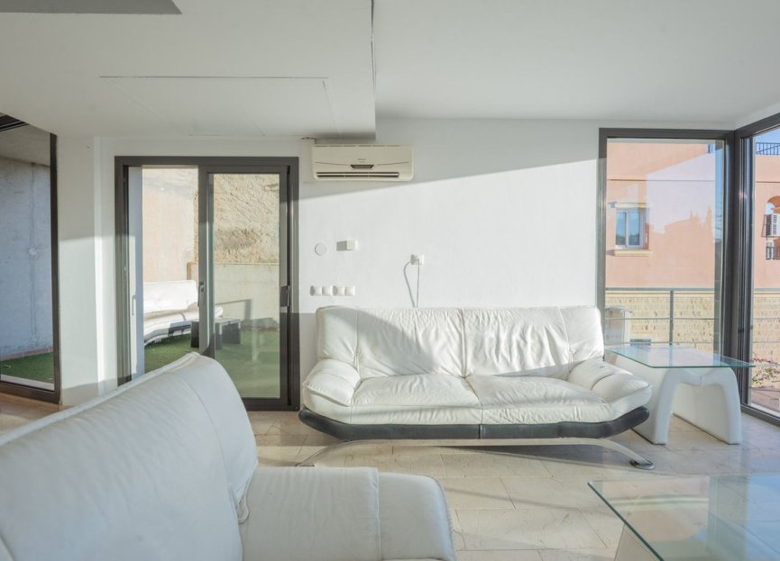 Resale - House - Townhouse - Fuengirola - Fuengirola Centro