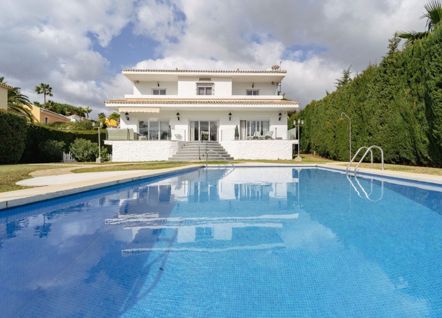 Resale - House - Detached Villa - Marbella - Nagüeles