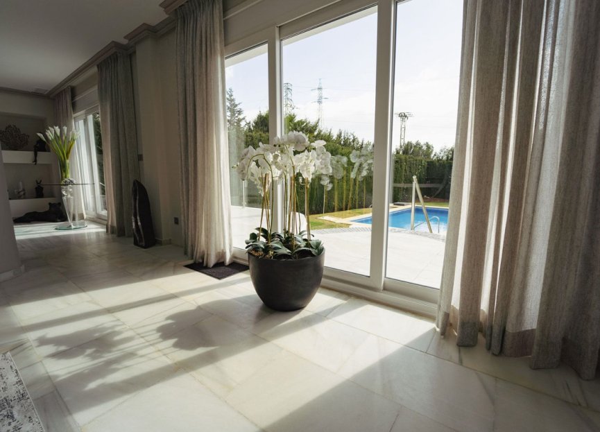 Resale - House - Detached Villa - Marbella - Nagüeles