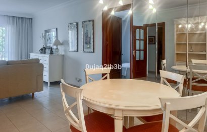 Resale - Apartment - Ground Floor Apartment - Marbella - Nueva Andalucia