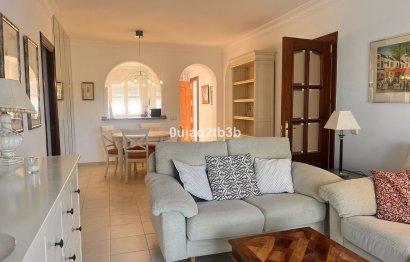 Resale - Apartment - Ground Floor Apartment - Marbella - Nueva Andalucia