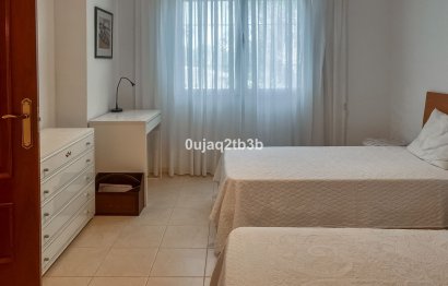 Resale - Apartment - Ground Floor Apartment - Marbella - Nueva Andalucia