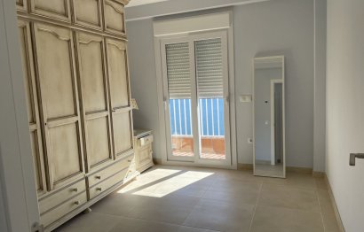 Resale - Apartment - Top Floor Apartment - Casares - Casares Playa