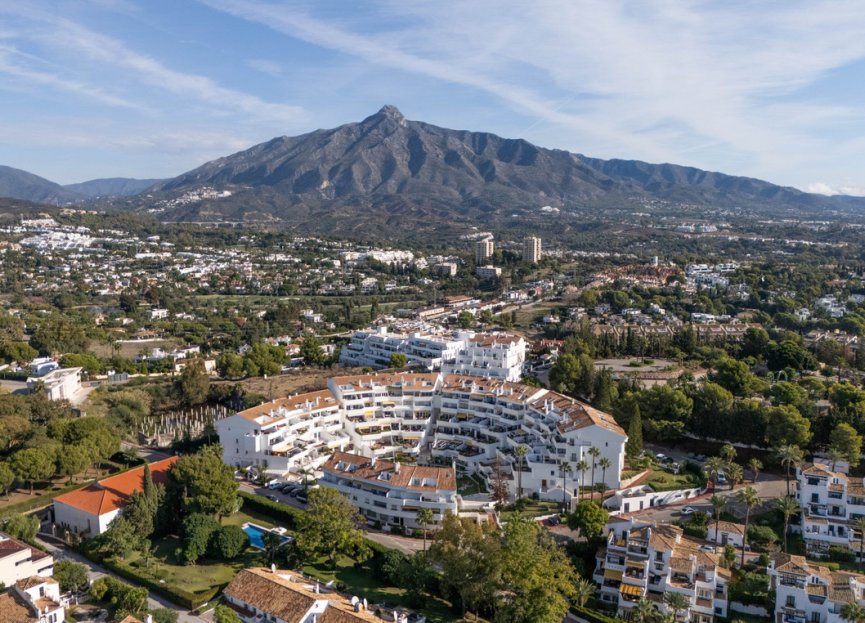 Reventa - Apartment - Middle Floor Apartment - Marbella - Nueva Andalucia