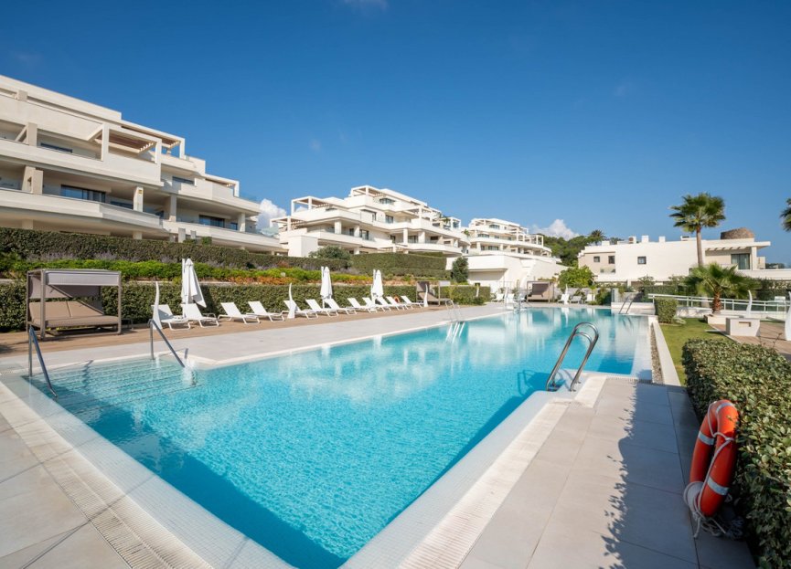 Resale - Apartment - Ground Floor Apartment - Estepona - Estepona Centro