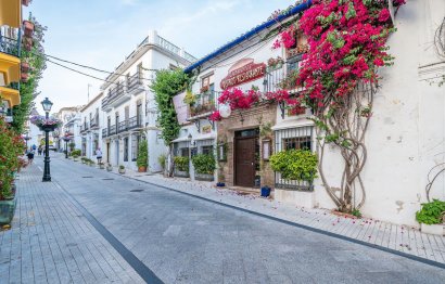 Resale - House - Townhouse - Marbella - Marbella Centro