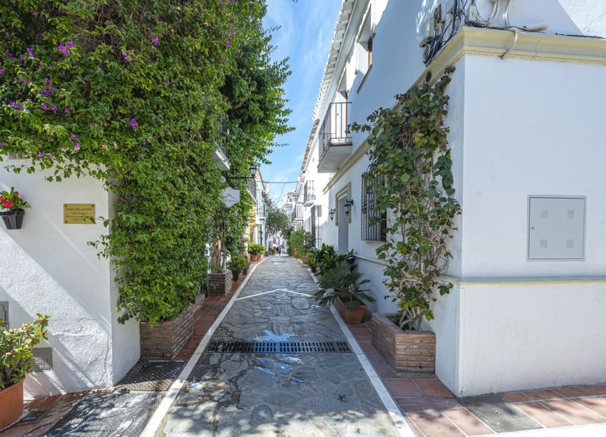 Resale - House - Townhouse - Marbella - Marbella Centro