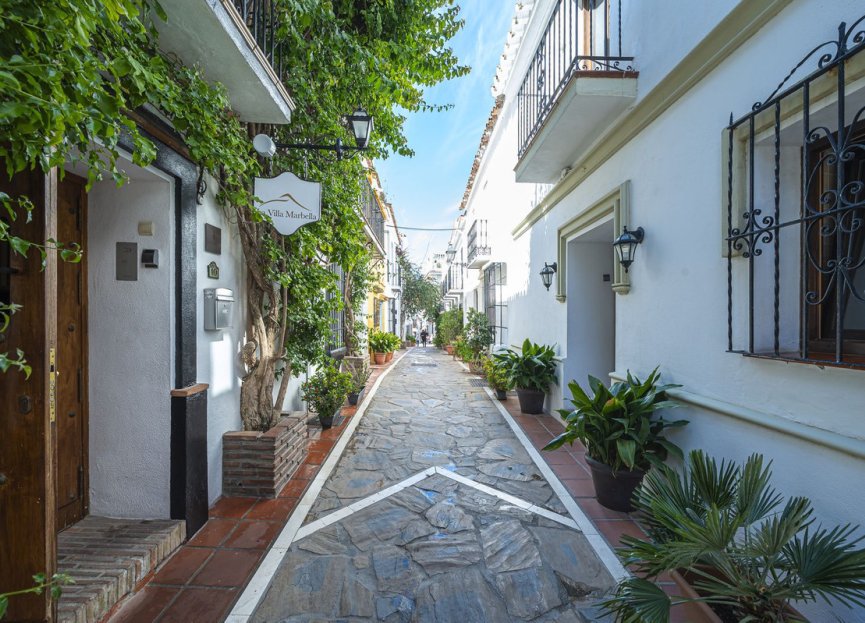 Resale - House - Townhouse - Marbella - Marbella Centro