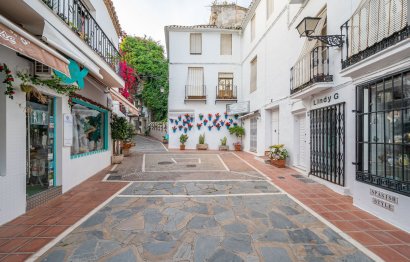 Resale - House - Townhouse - Marbella - Marbella Centro