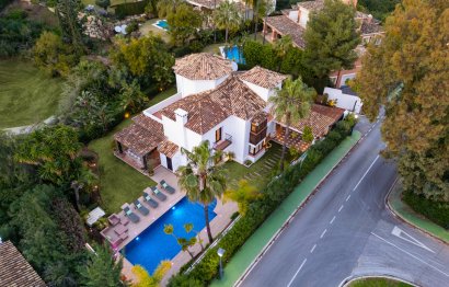 Resale - House - Detached Villa - Benahavís - La Quinta