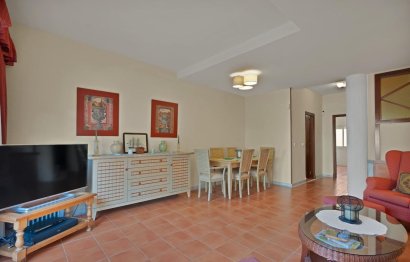 Resale - House - Townhouse - Estepona - Estepona Centro