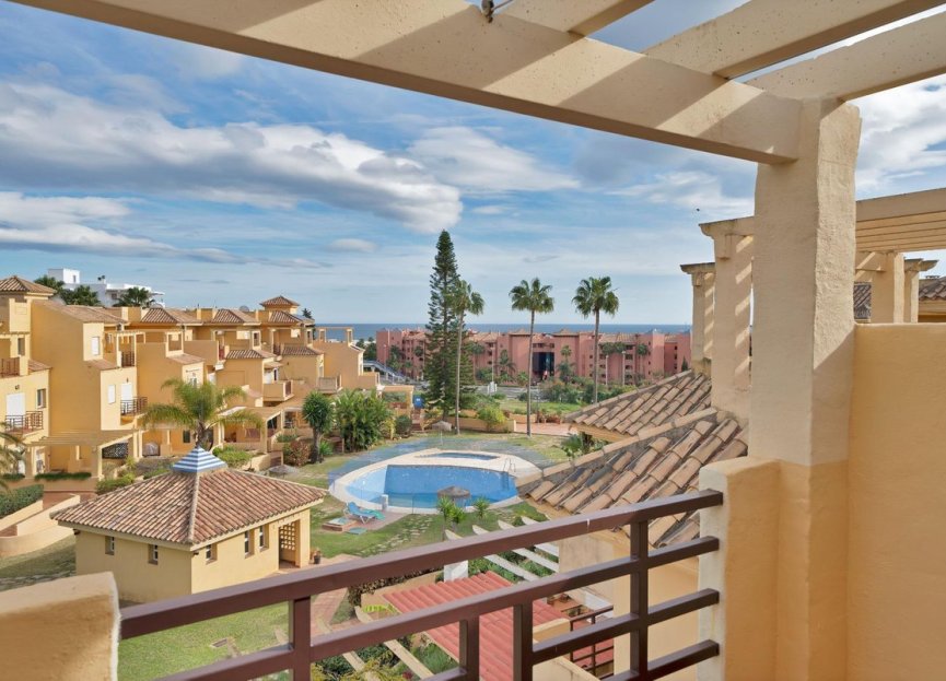 Resale - House - Townhouse - Estepona - Estepona Centro