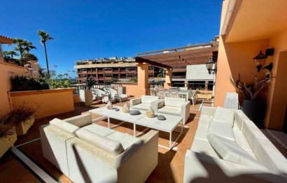 Resale - Apartment - Middle Floor Apartment - Marbella - Puerto Banús