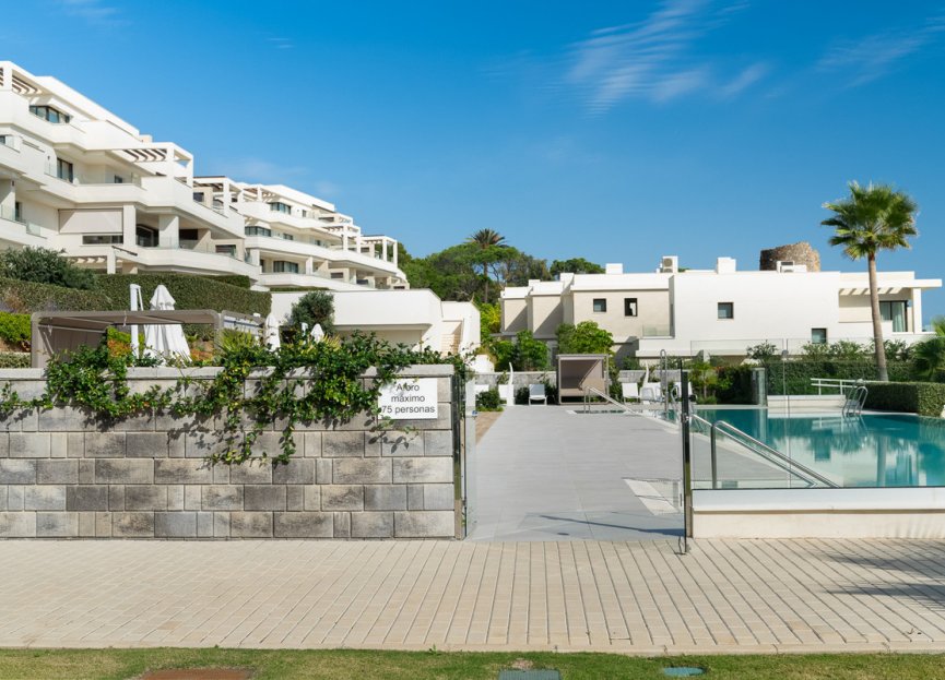 Resale - Apartment - Penthouse - Estepona - Estepona Centro