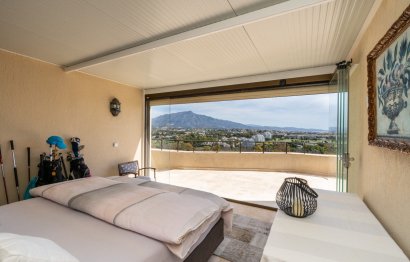 Resale - Apartment - Penthouse - Estepona - Estepona Centro