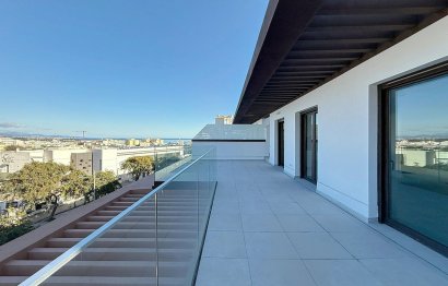 Resale - Apartment - Penthouse - Estepona - Estepona Centro