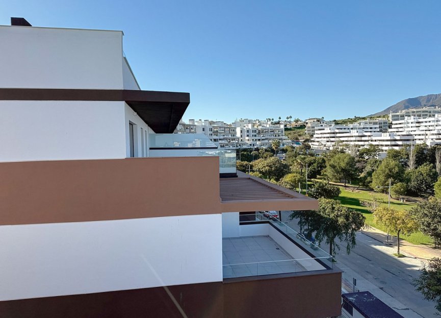 Resale - Apartment - Penthouse - Estepona - Estepona Centro