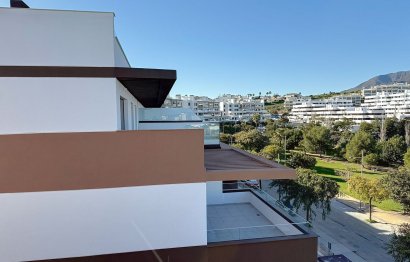 Resale - Apartment - Penthouse - Estepona - Estepona Centro