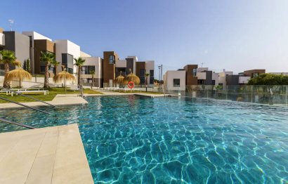 Resale - Apartment - Ground Floor Apartment - Marbella - Cabopino