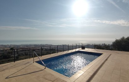 Resale - House - Detached Villa - Benalmádena - Benalmadena Centro