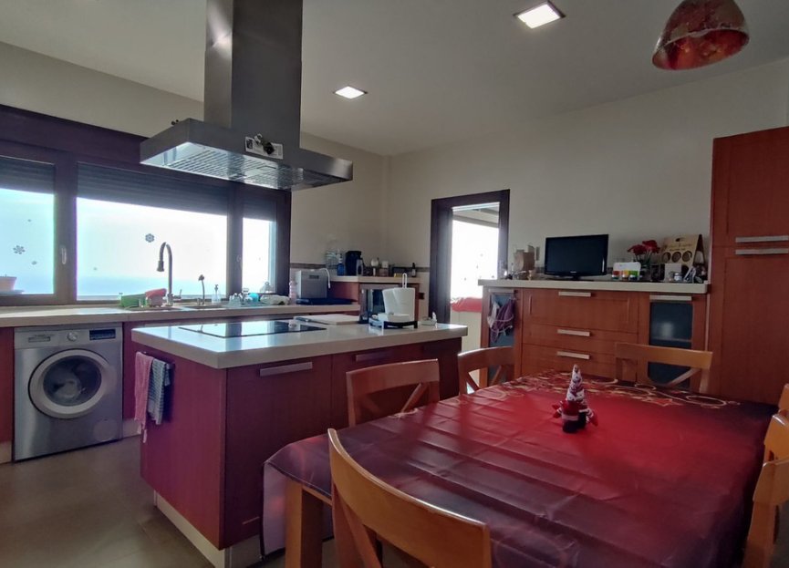 Resale - House - Detached Villa - Benalmádena - Benalmadena Centro